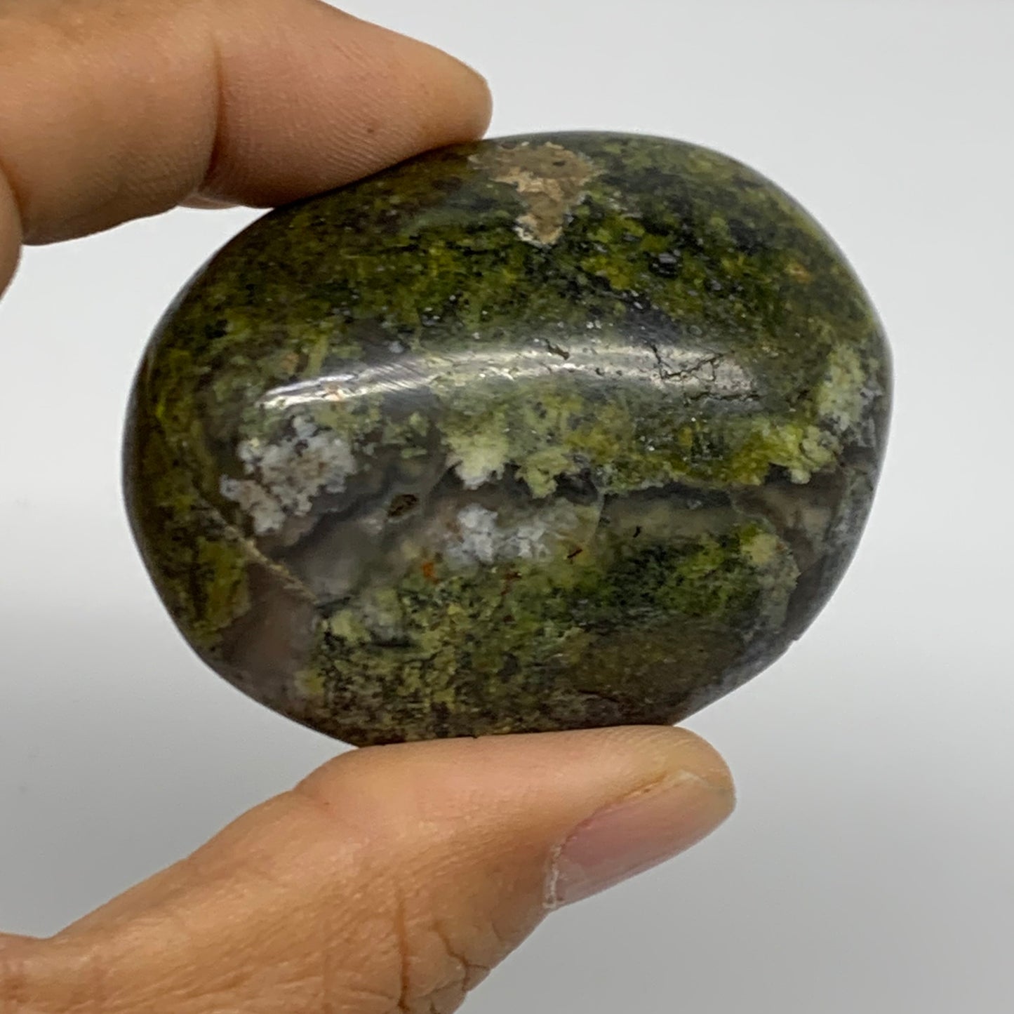 199.9g, 1.7"-2.2", 3pcs, Green Opal Crystal PalmStone Polished Reiki, B38316