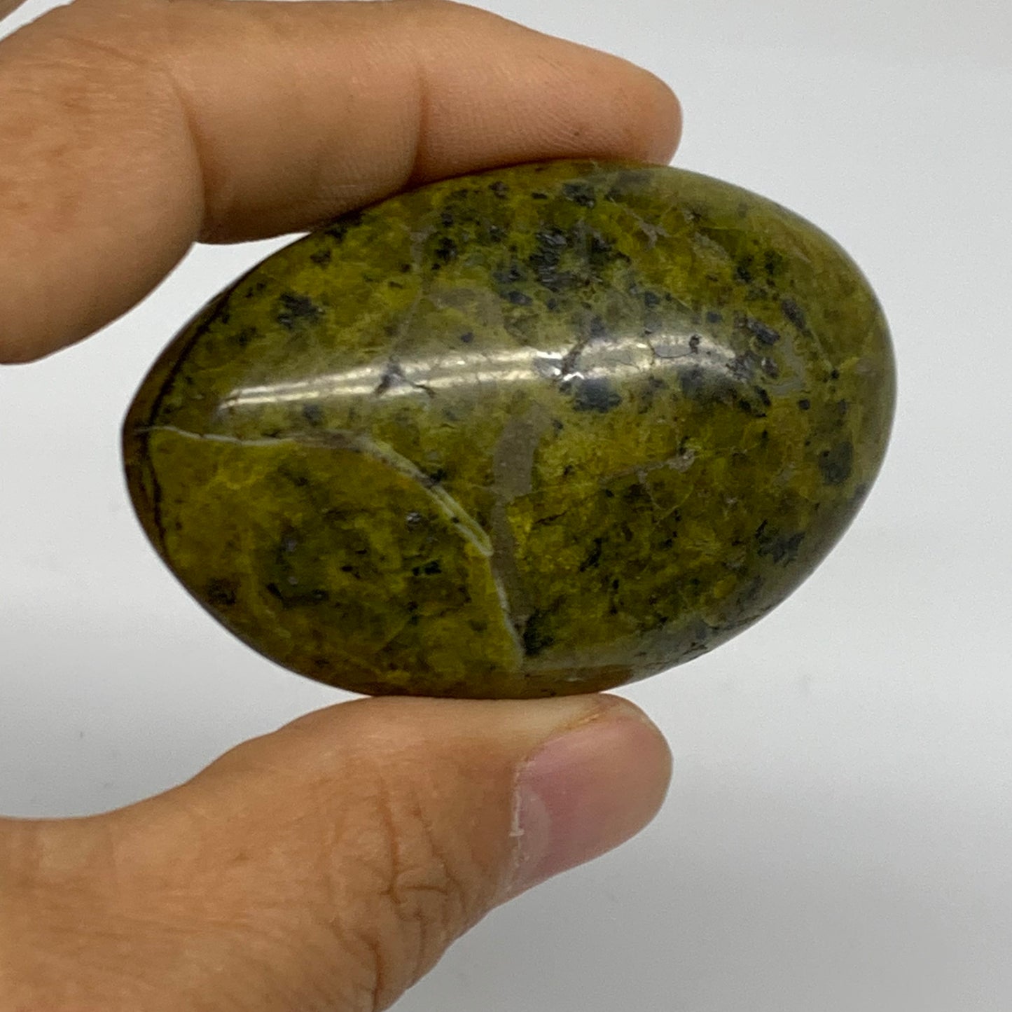 199.9g, 1.7"-2.2", 3pcs, Green Opal Crystal PalmStone Polished Reiki, B38316