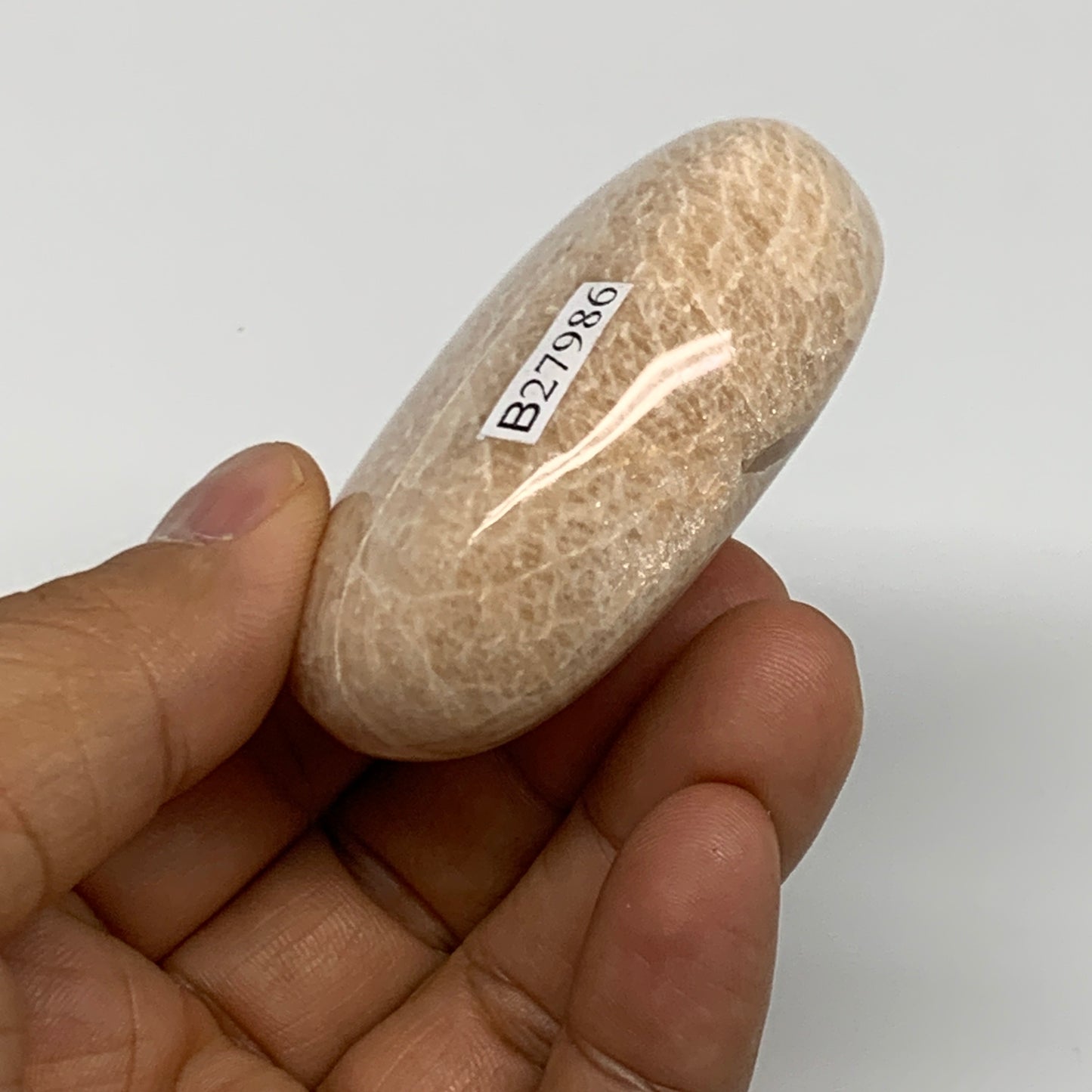 93.1g,2.2"x1.6"x0.9" Peach Moonstone Crystal Palm-Stone Polished Reiki, B27986