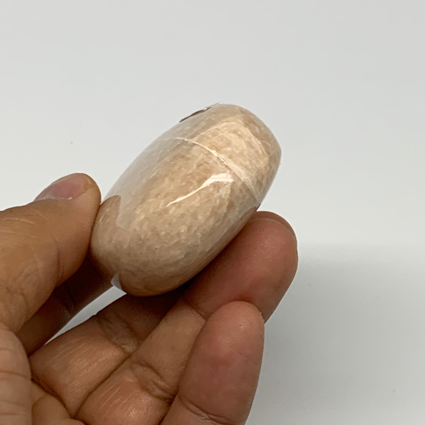93.1g,2.2"x1.6"x0.9" Peach Moonstone Crystal Palm-Stone Polished Reiki, B27986