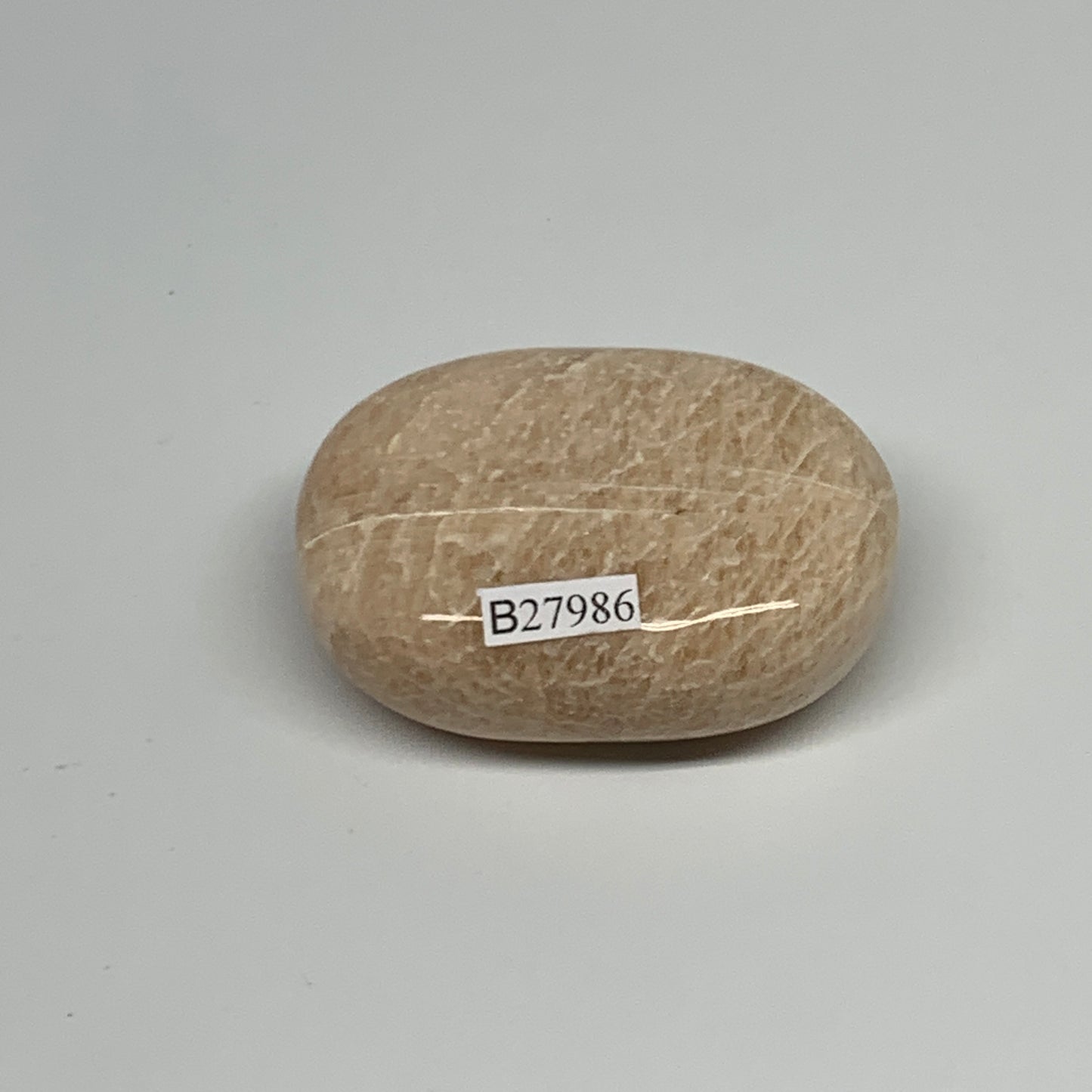 93.1g,2.2"x1.6"x0.9" Peach Moonstone Crystal Palm-Stone Polished Reiki, B27986