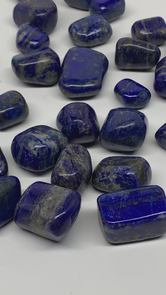 2.2 lb, 0.9"-1.7", 38 pcs, Lapis Lazuli Tumbled Stone Polished, B36971