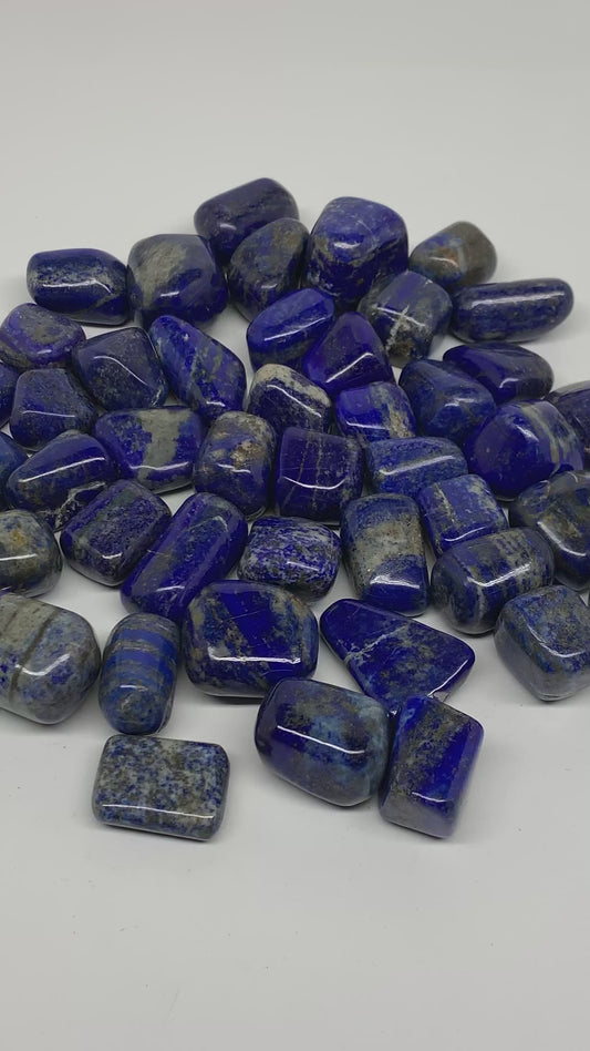 2.2 lb, 0.9"-1.6", 44 pcs, Lapis Lazuli Tumbled Stone Polished, B36980