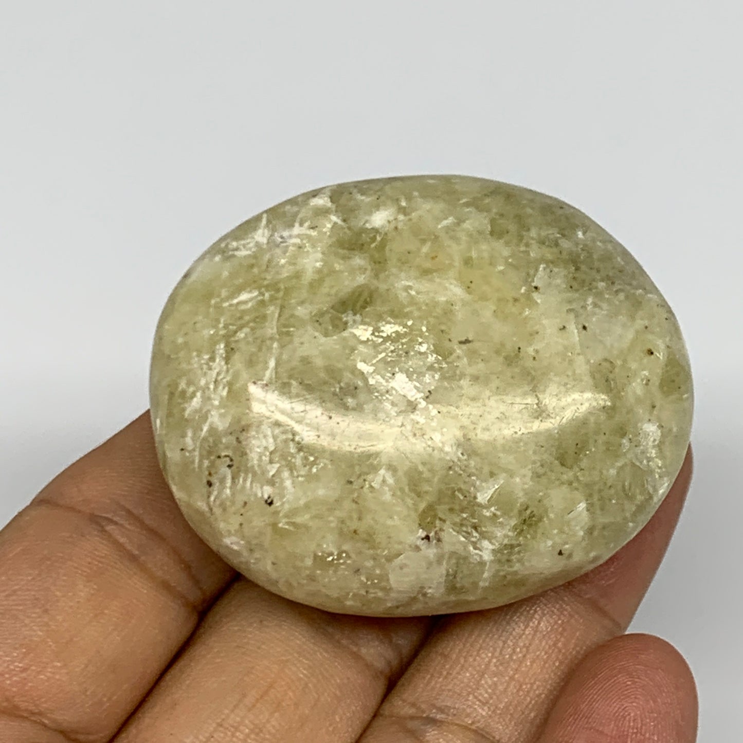 86g,2"x1.6"x1", Natural Yellow Calcite Palm-Stone Crystal Polished Reiki, B16843