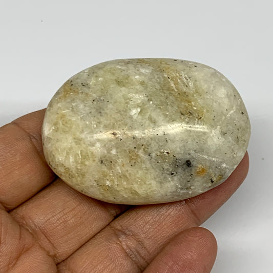 72.5g,2.2"x1.6"x0.9", Natural Yellow Calcite Palm-Stone Crystal Polished Reiki,