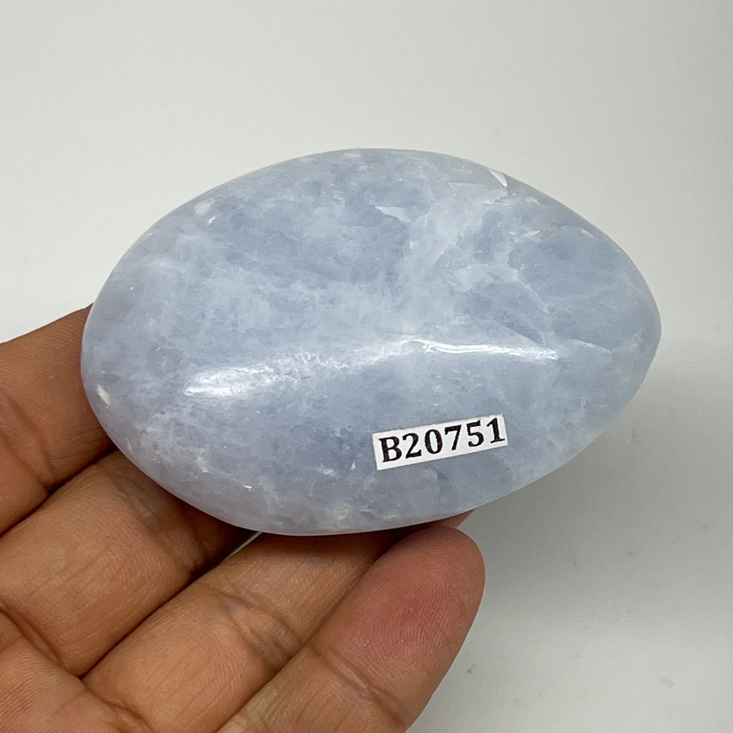 103.7g, 2.6"x1.9"x1" Blue Calcite Small Palm-Stone Tumbled @Madagascar, B20751