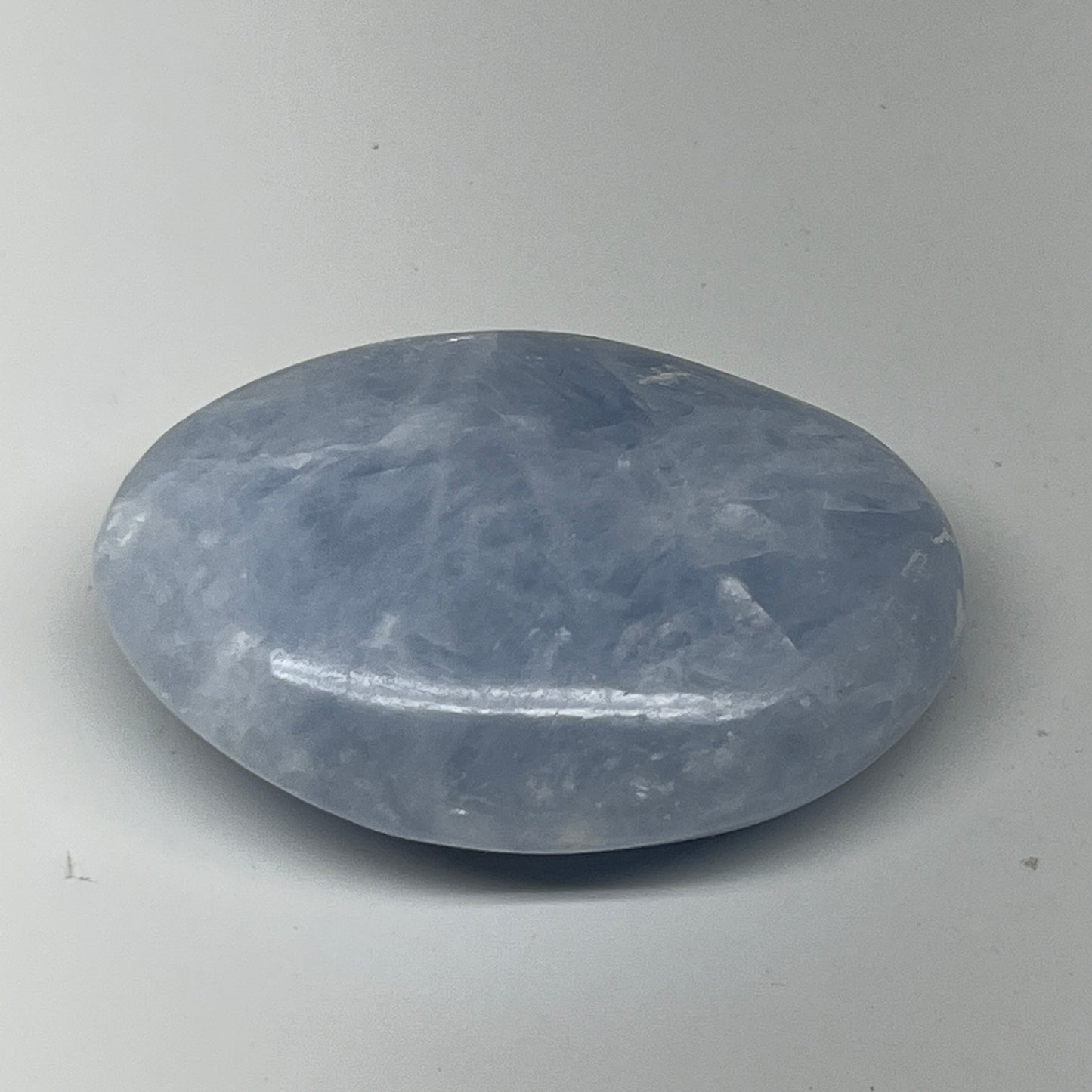 103.7g, 2.6"x1.9"x1" Blue Calcite Small Palm-Stone Tumbled @Madagascar, B20751