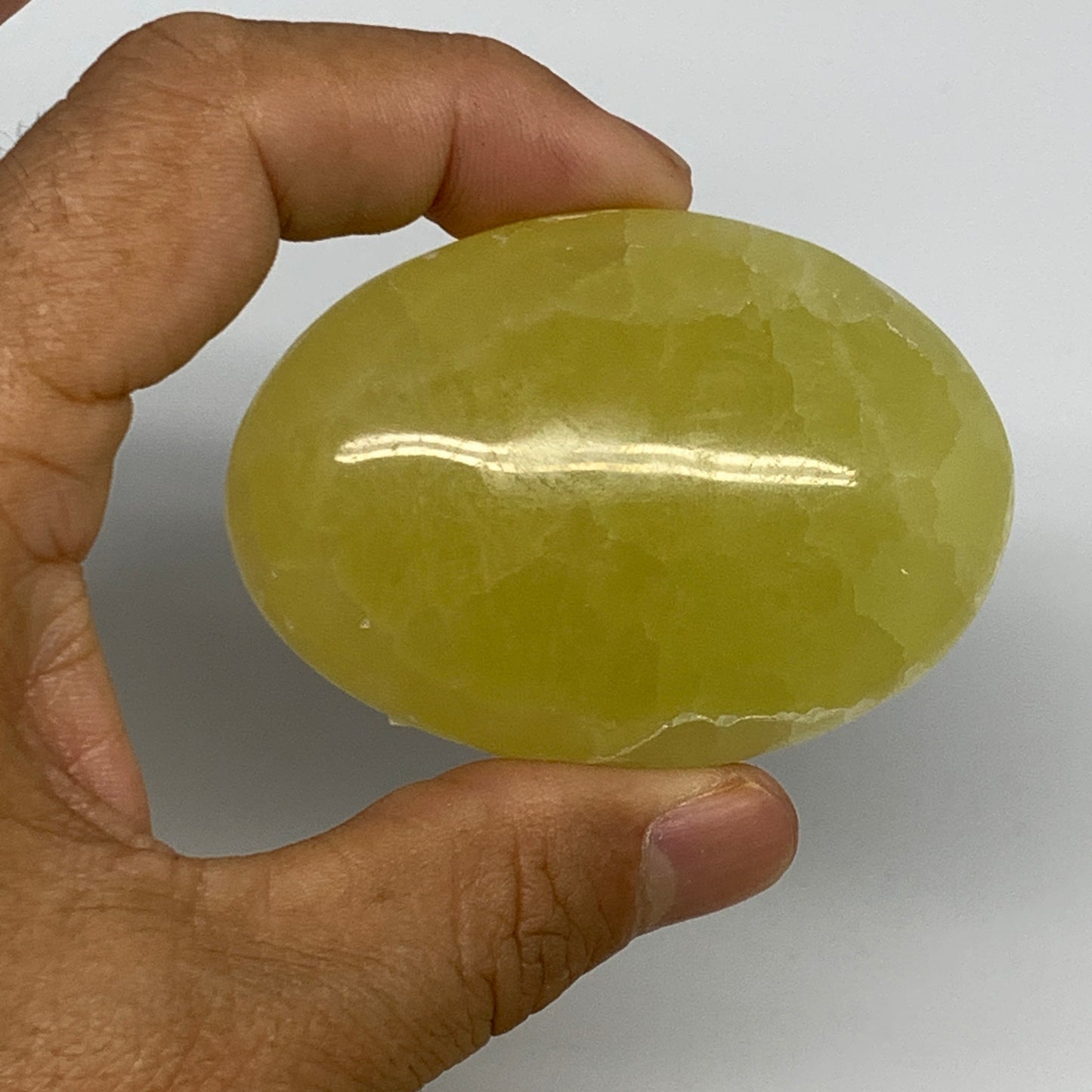 116.9g, 2.5"x1.8"x1.1", Lemon Calcite Palm-Stone Crystal Polished @Pakistan,B255
