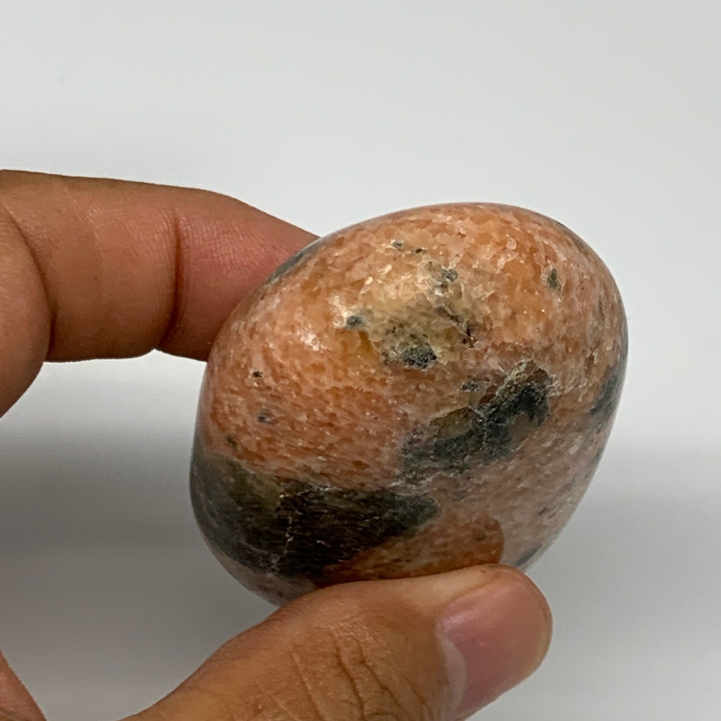 125.1g, 2.7"x1.7"x1.1", Orange Calcite Palm-Stone Crystal Polished Reiki, B16052