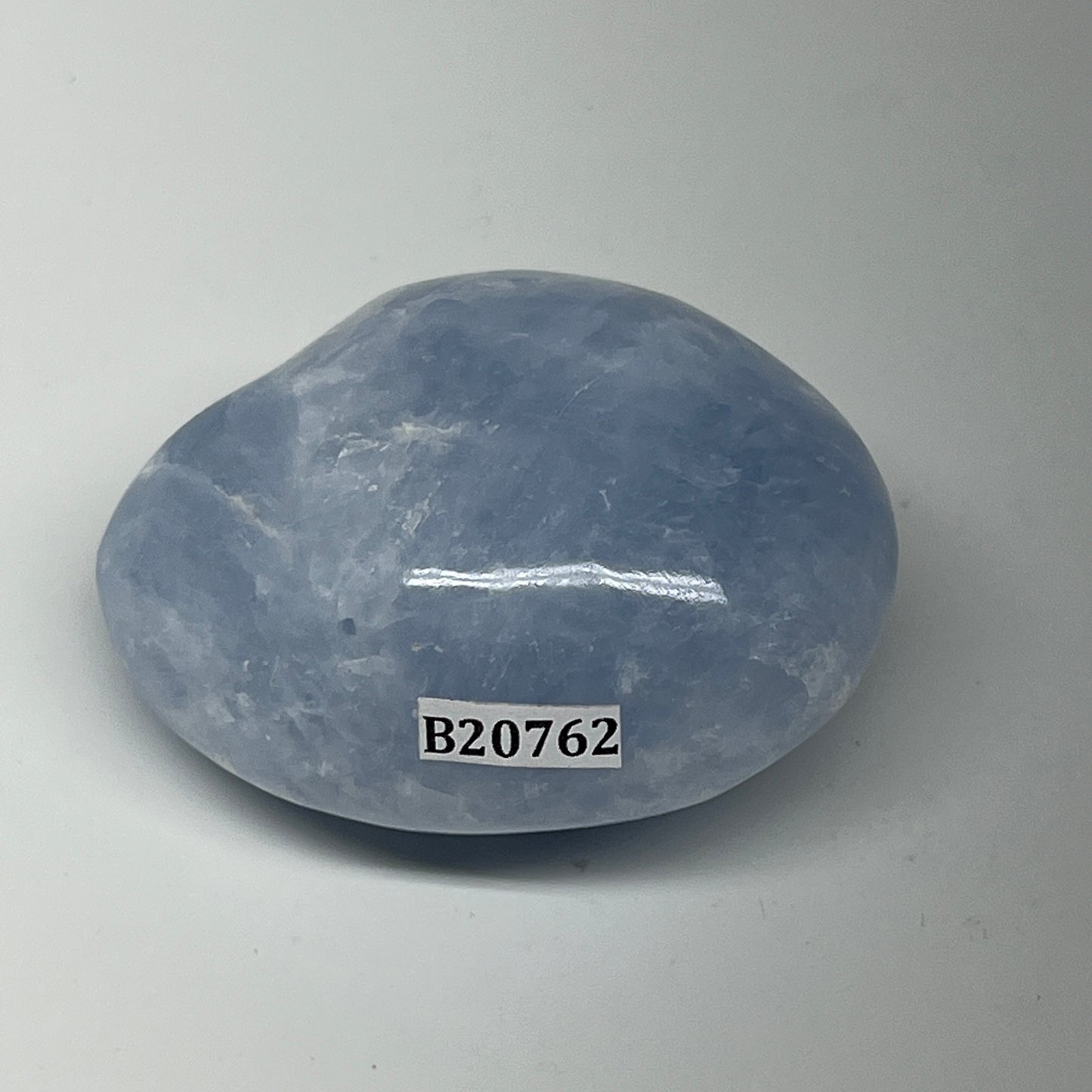 113.6g, 2.3"x1.9"x1.2" Blue Calcite Small Palm-Stone Tumbled @Madagascar, B20762