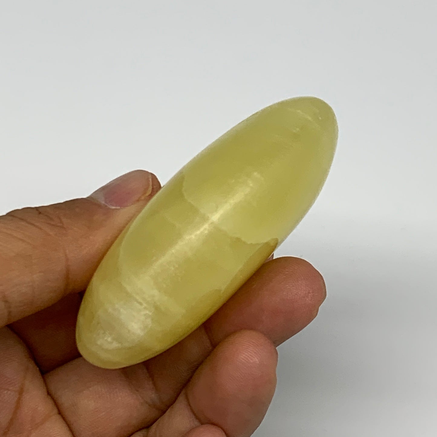 114.9g, 2.7"x1.8"x0.9", Lemon Calcite Palm-Stone Crystal Polished @Pakistan,B264