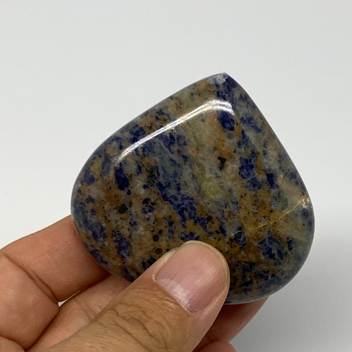 87.3g,2.1"x2.3"x0.8", Natural Sodalite Heart Crystal Gemstone @India, B22497