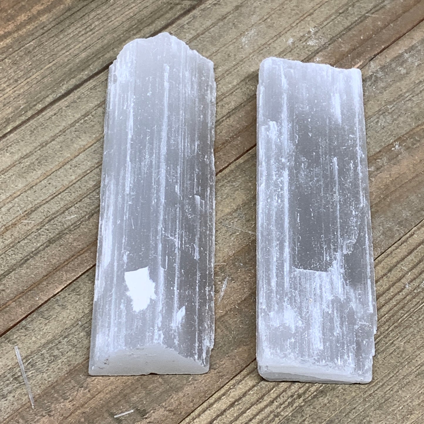 119.6g, 4",  2pcs, Natural Rough Solid Selenite Crystal Blade Wand Stick, F3288