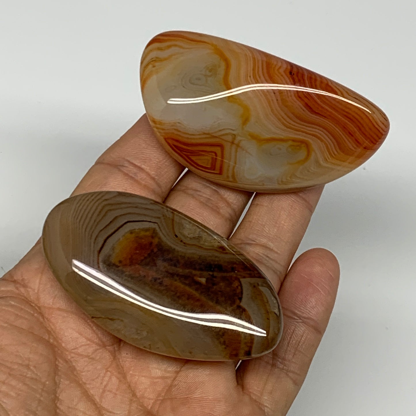 120.1g,2.5"-2.6", 2pcs, Sardonyx Palm-Stone Gem Crystal Polished Reiki, B26483
