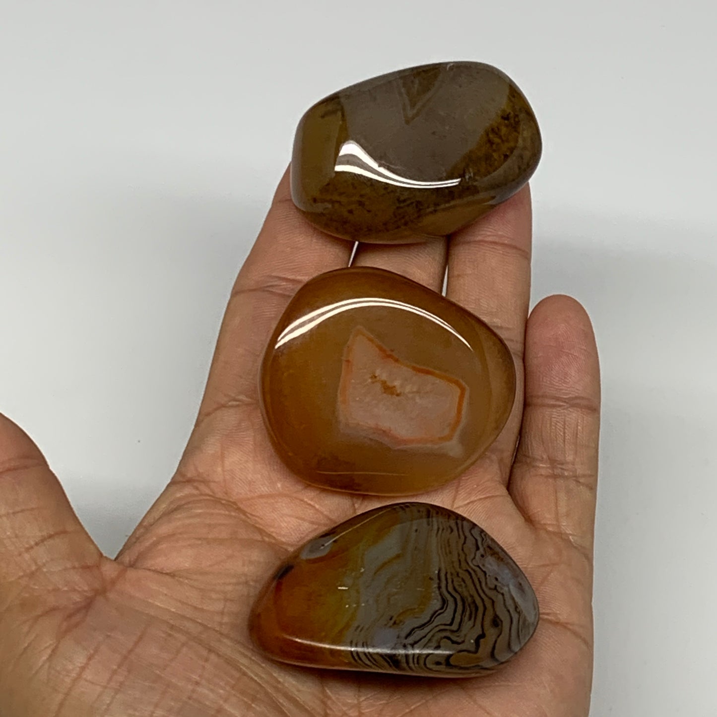 148.6g, 1.8"-2", 3pcs, Sardonyx Palm-Stone Gem Crystal Polished Reiki, B26501