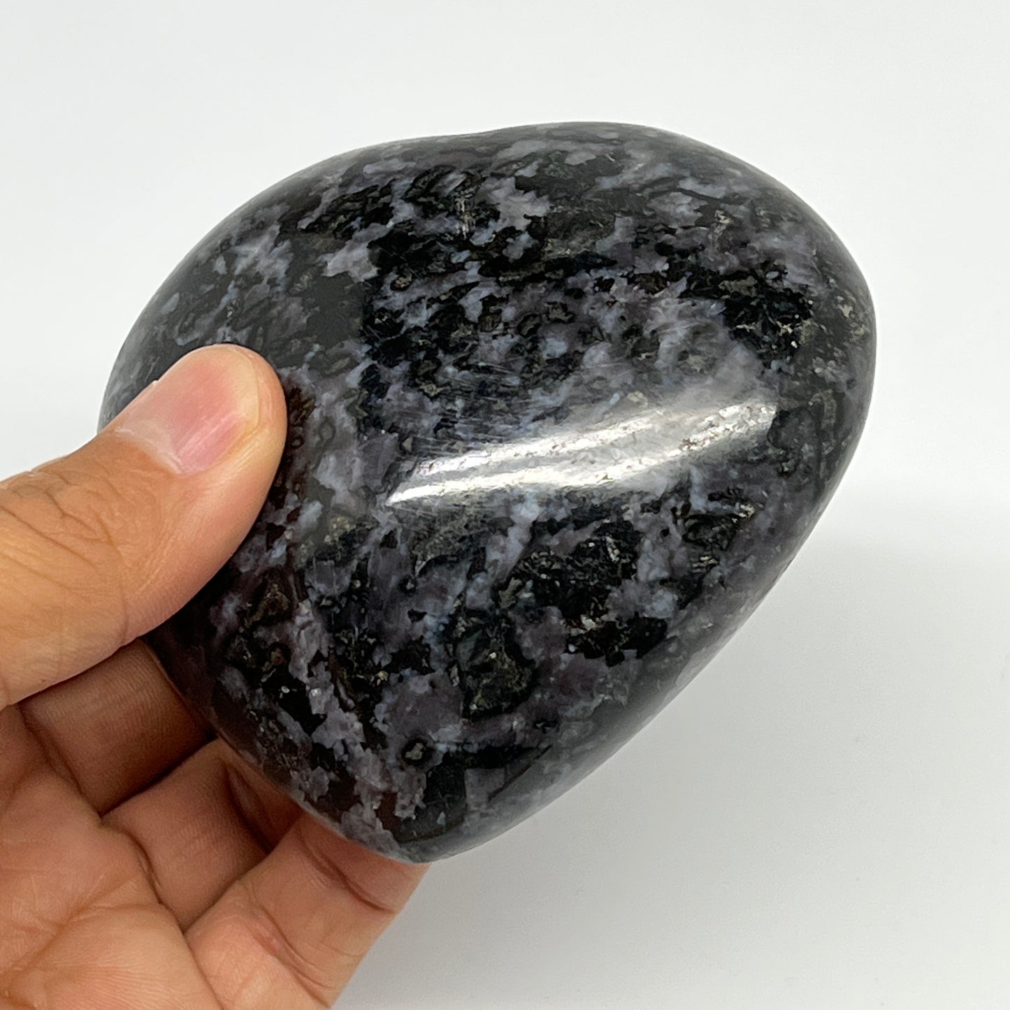 396.3g,3.1"x3.4"x1.6" Indigo Gabro Merlinite Heart Gemstone @Madagascar,B19937
