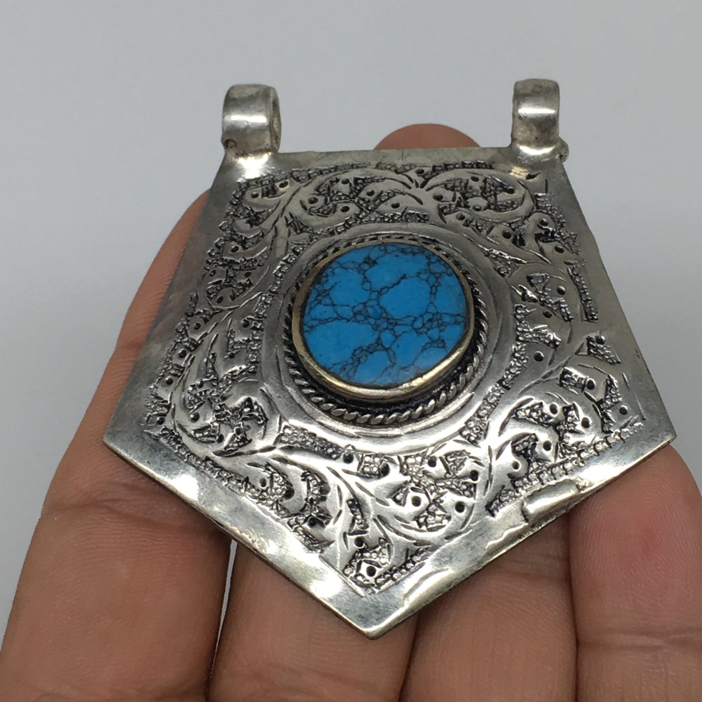 1pc, 2.5"x2.3"x0.5",Turkmen Pendant Blue Turquoise Inlay Pentagonal Shape,TN557