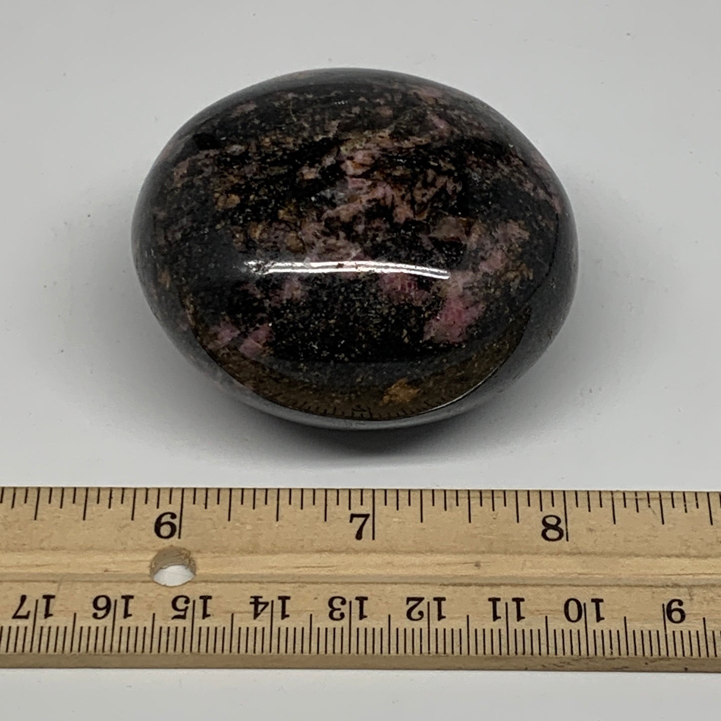 238g, 2.4"x2.1"x1.6", Rhodonite Palm-Stone Polished Reiki Madagascar,B12099