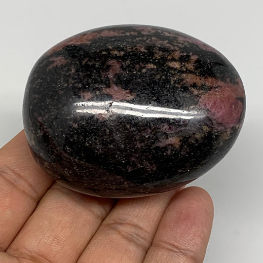 187.5g, 2.4"x2"x1.3", Rhodonite Palm-Stone Polished Reiki Madagascar,B12107