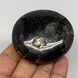 174.9g, 2.4"x2.2"x1.1", Rhodonite Palm-Stone Polished Reiki Madagascar,B12108