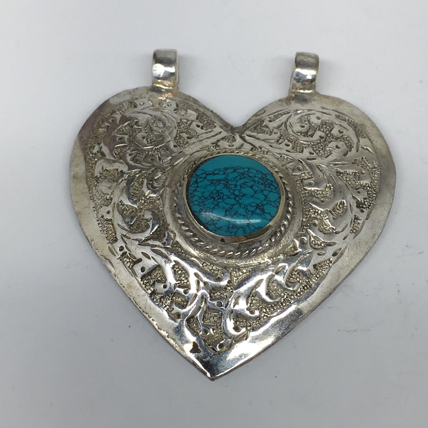 1pc,2.3"x2.1"x0.5",Turkmen Pendant Green Turquoise Inlay Heart Shape,TN580