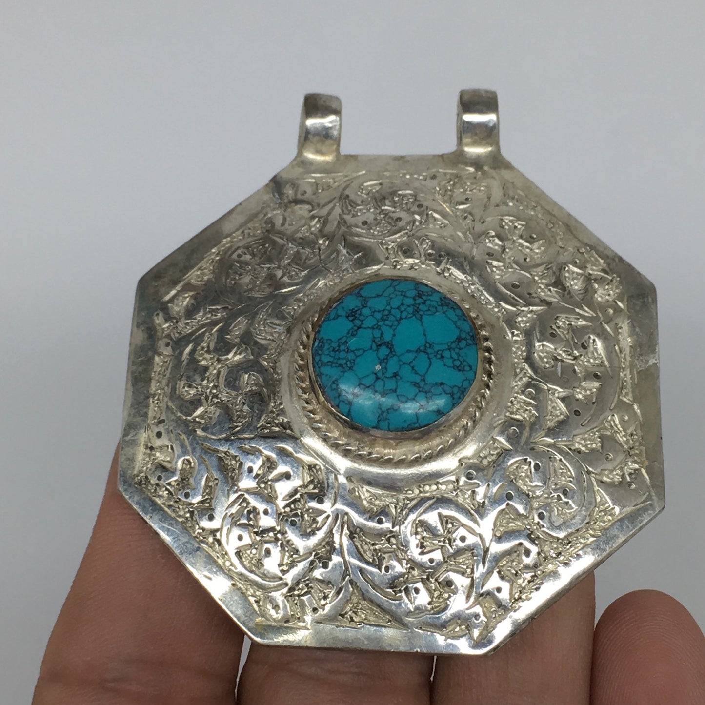 1pc,2.5"x2.4"x0.5",Turkmen Pendant Green Turquoise Inlay Octagon Shape,TN583