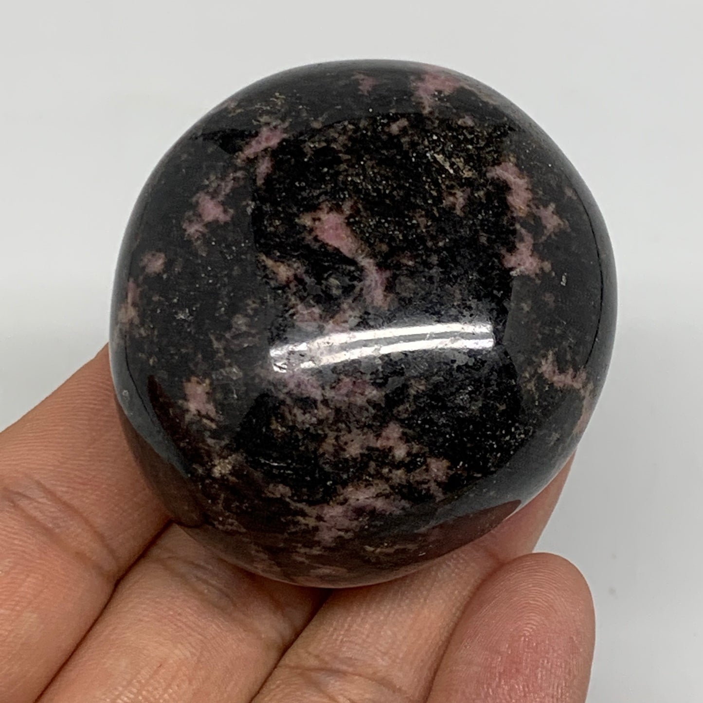 164.4g, 2.2"x1.9"x1.4", Rhodonite Palm-Stone Polished Reiki Madagascar,B12112