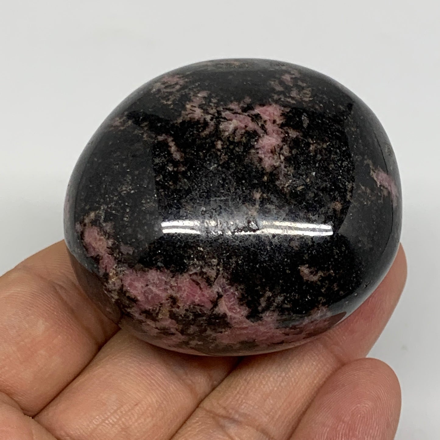 164.4g, 2.2"x1.9"x1.4", Rhodonite Palm-Stone Polished Reiki Madagascar,B12112