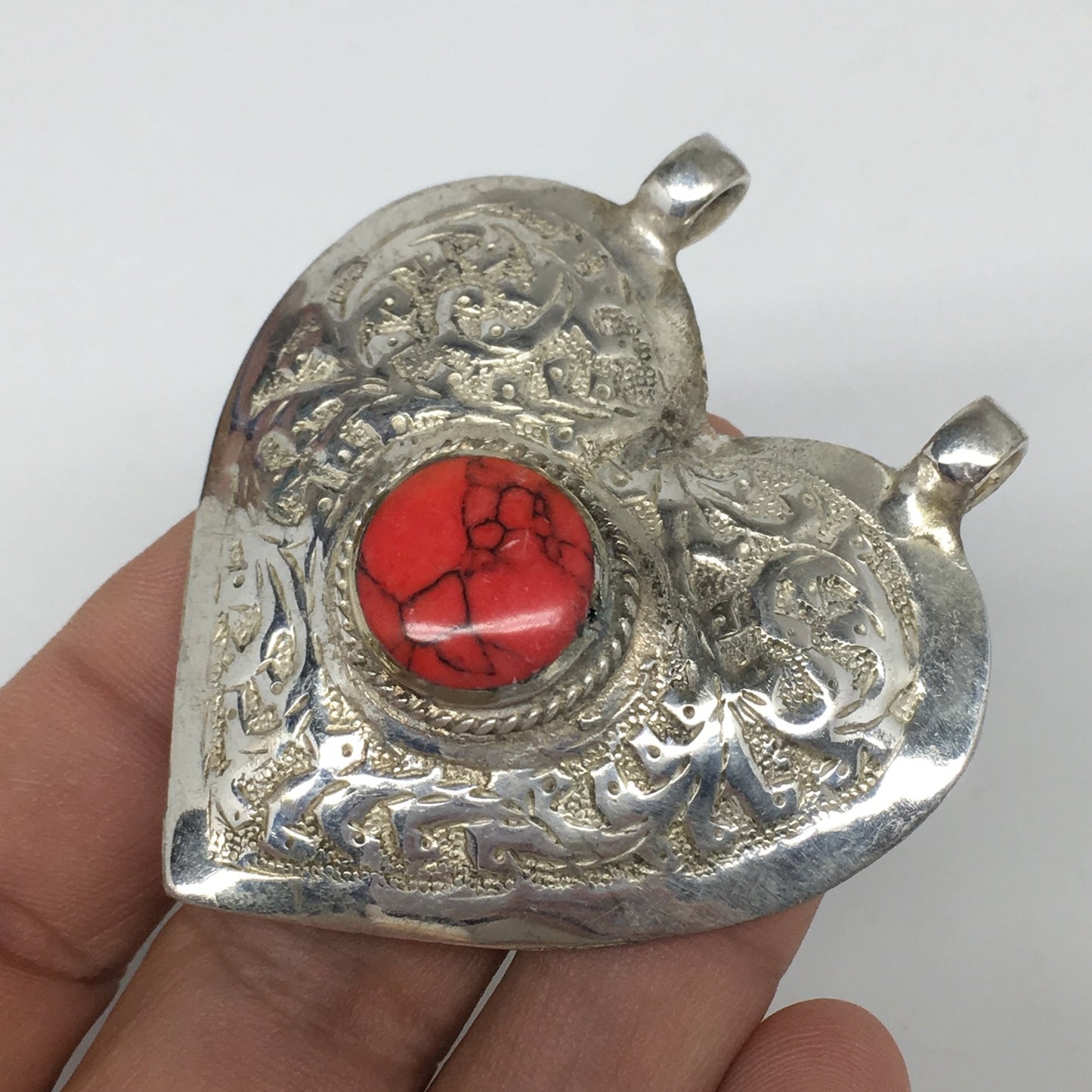 1pc,2.3"x2.1"x0.5",Turkmen Pendant Red Coral Inlay Heart Shape Statement, TN591