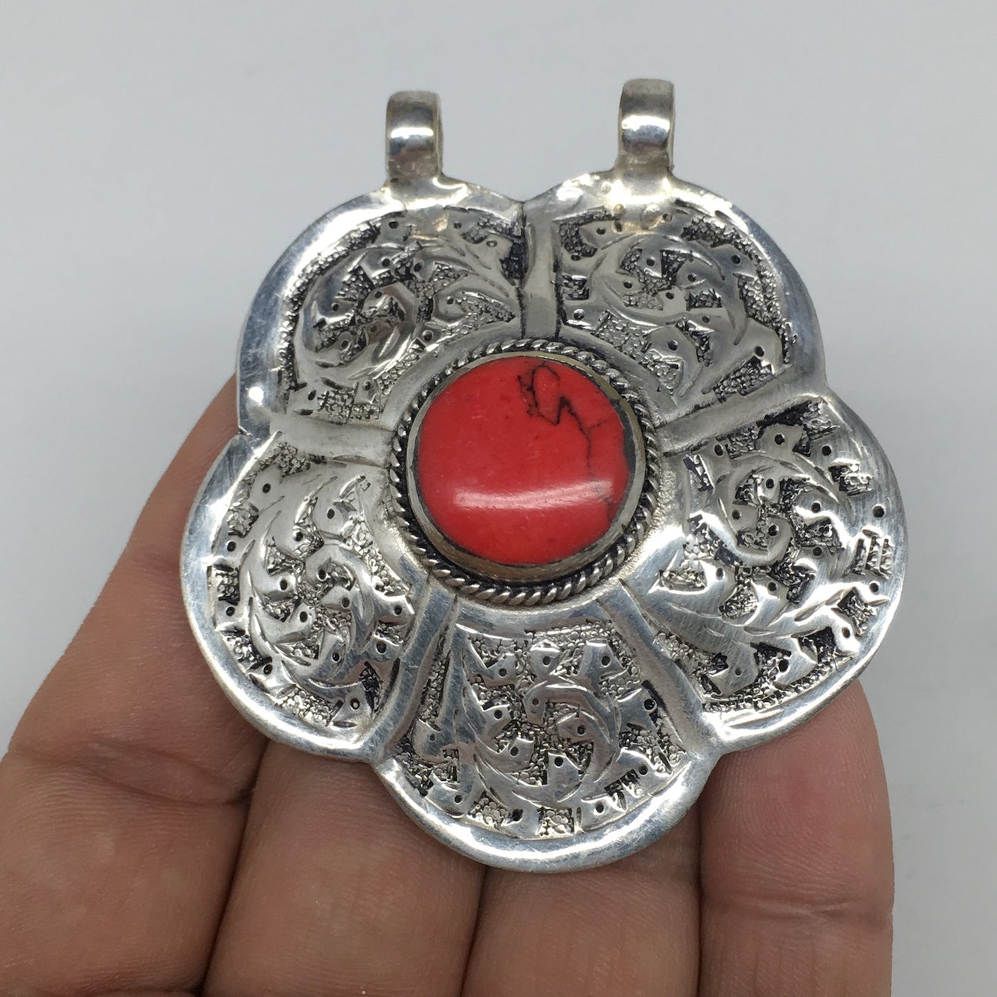 1pc,2.5"x2.2"x0.5",Turkmen Pendant Red Coral Inlay Flower Shape Statement,TN599