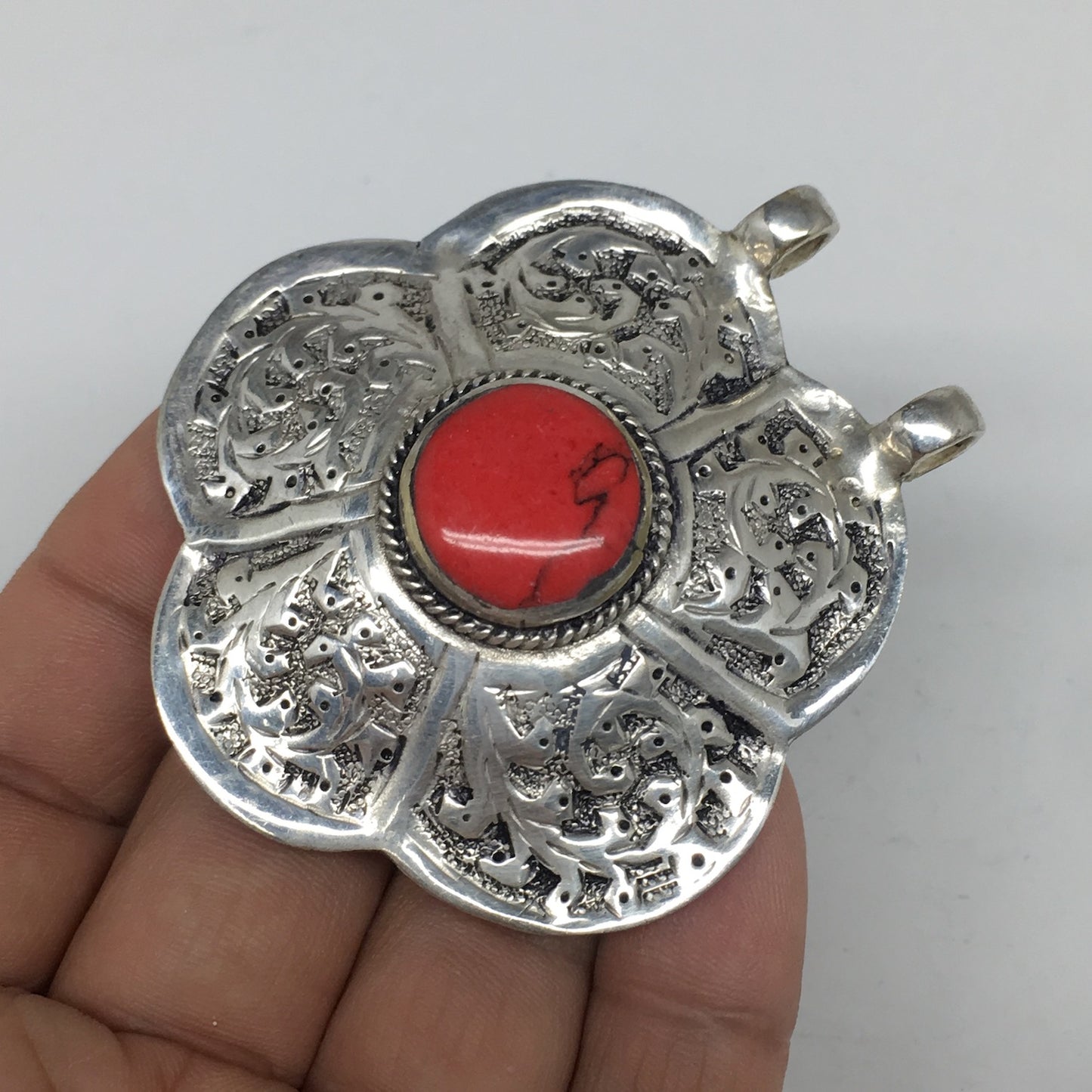 1pc,2.5"x2.2"x0.5",Turkmen Pendant Red Coral Inlay Flower Shape Statement,TN599