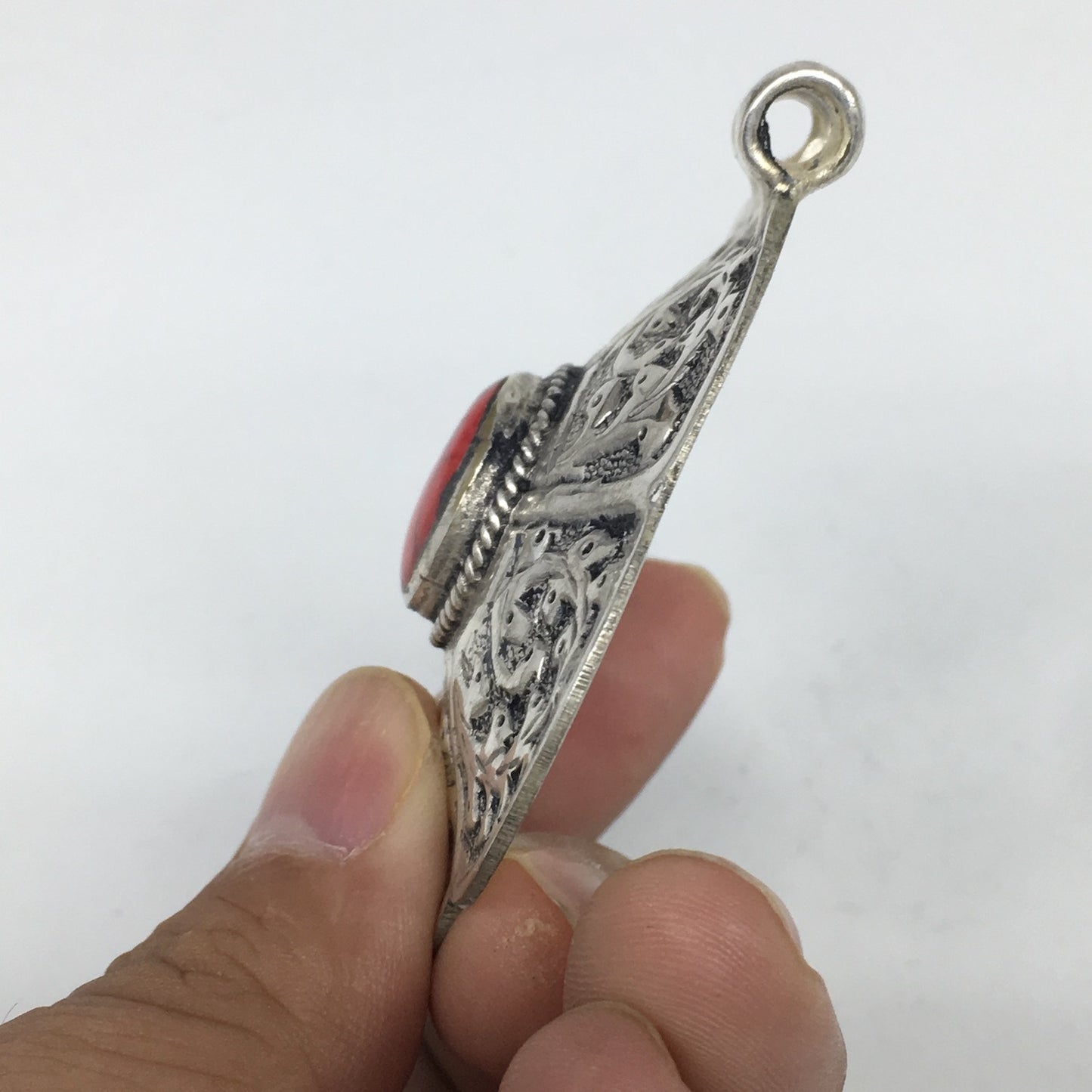 1pc,2.5"x2.2"x0.5",Turkmen Pendant Red Coral Inlay Flower Shape Statement,TN599