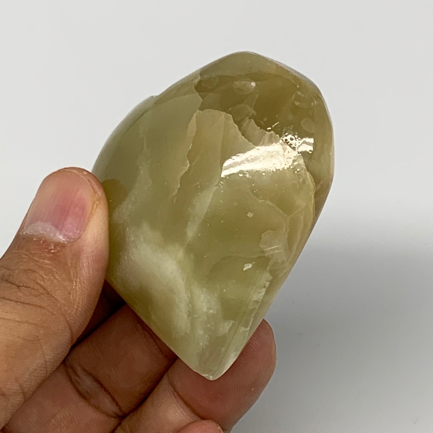 107.8g, 2.2"x2.4"x1" Natural Green Onyx Heart Polished Healing Crystal, B7690