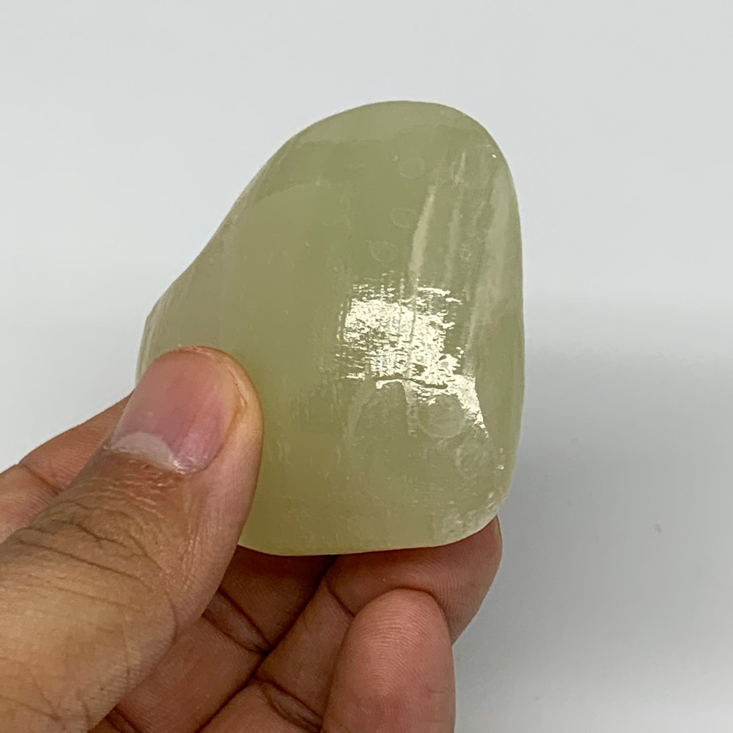 83.4g, 2"x2.2"x1" Natural Green Onyx Heart Polished Healing Crystal, B7700