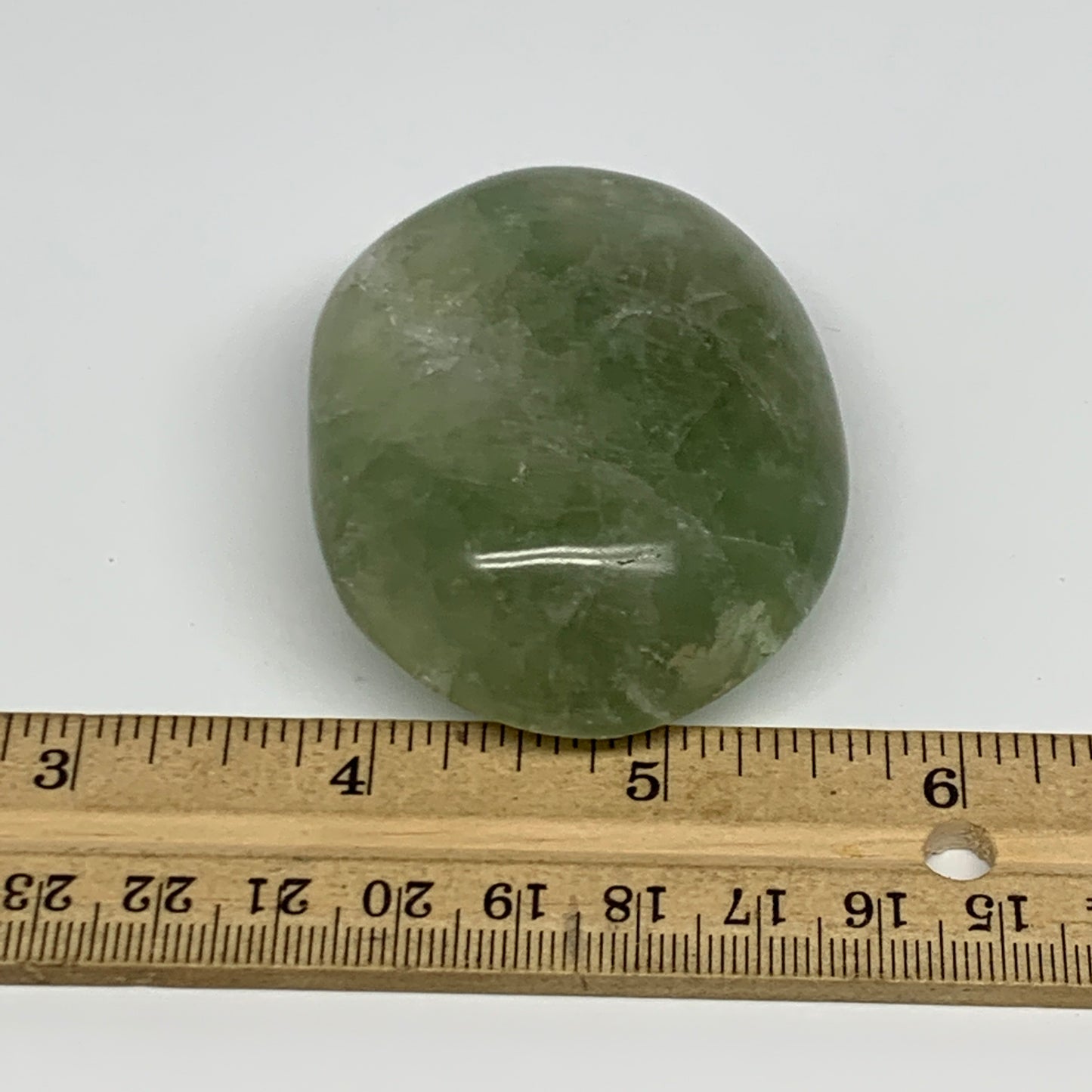 132.6g,2.5"x1.9"x1", Natural Fluorite Palm-Stone Polished Reiki @Madagascar, B17