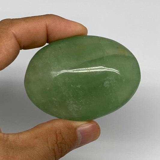 115.9g,2.4"x1.8"x1", Natural Fluorite Palm-Stone Polished Reiki @Madagascar, B17