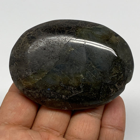 109.7g,2.8"x2"x0.7", Labradorite Palm-stone Polished Reiki @Madagascar,B17791