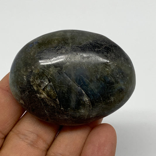 73.4g,2.1"x1.6"x0.8", Labradorite Palm-stone Polished Reiki @Madagascar,B17796