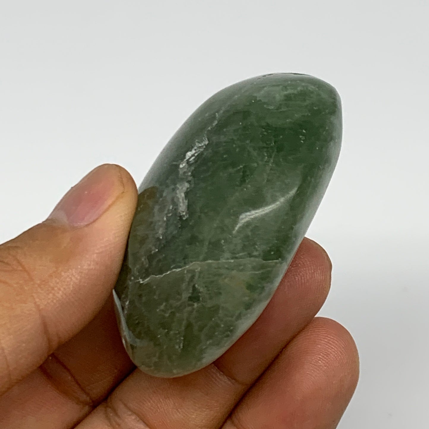 87.9g,2.1"x1.8"x0.9", Natural Fluorite Palm-Stone Polished Reiki @Madagascar, B1