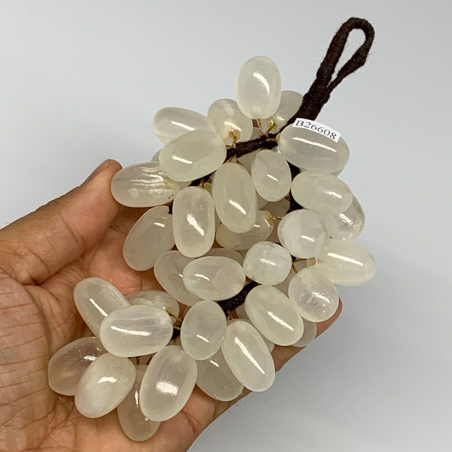 325.4g, 6"x3.2" White Onyx Grape Bunch Stone Marble Decor @Afghanistan,B26608
