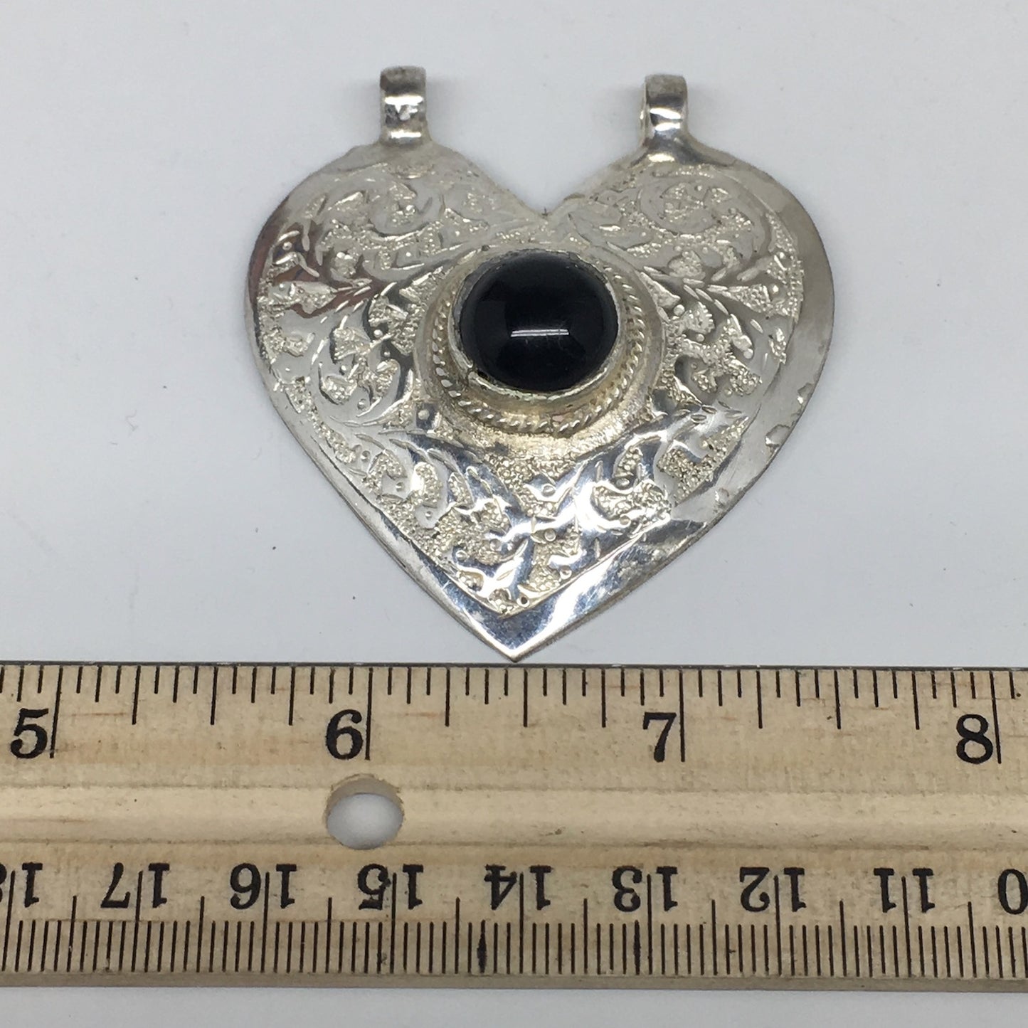 1pc,2.4"x2.1"x0.7",Turkmen Pendant Black Carnelian Heart Shape Statement,TN656