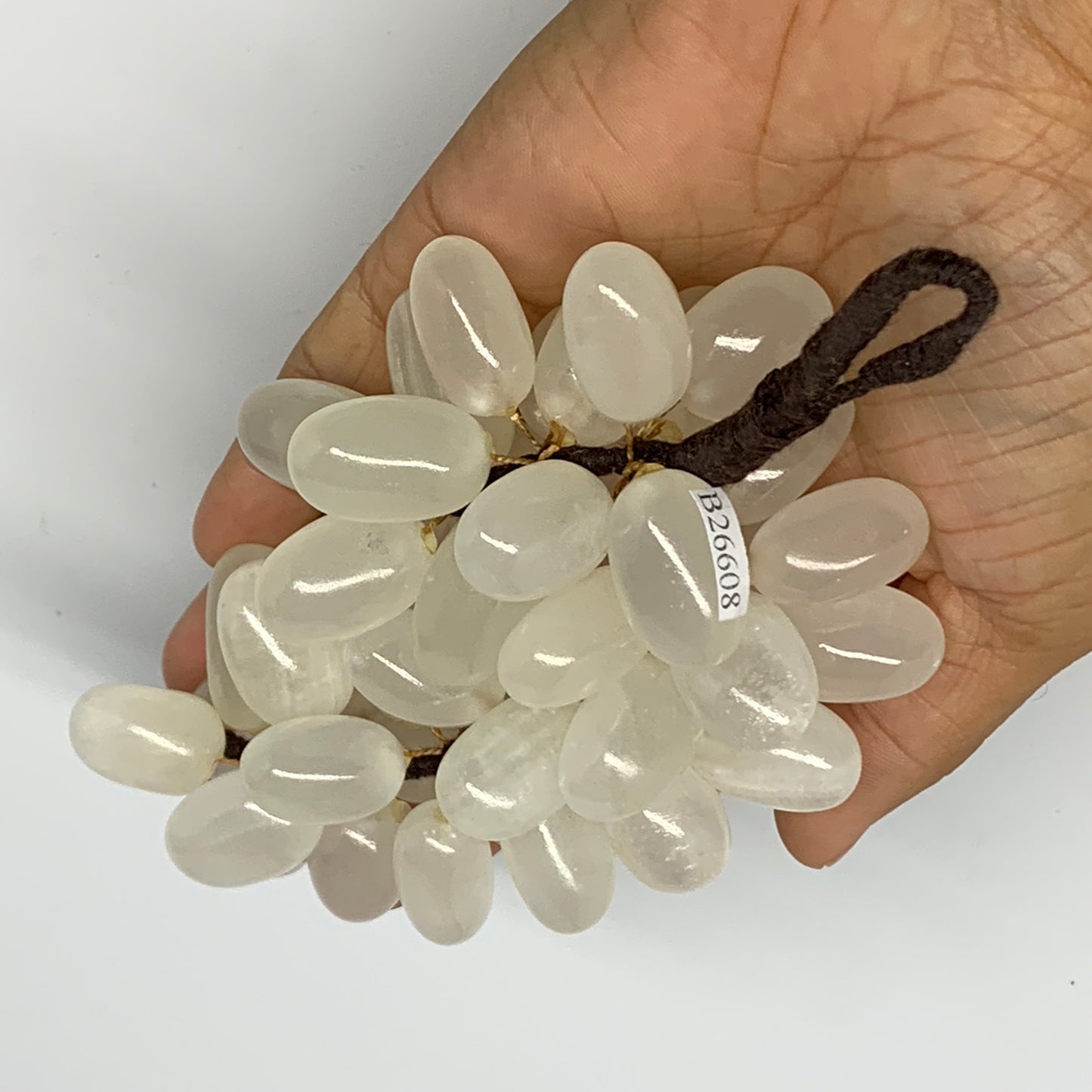 325.4g, 6"x3.2" White Onyx Grape Bunch Stone Marble Decor @Afghanistan,B26608