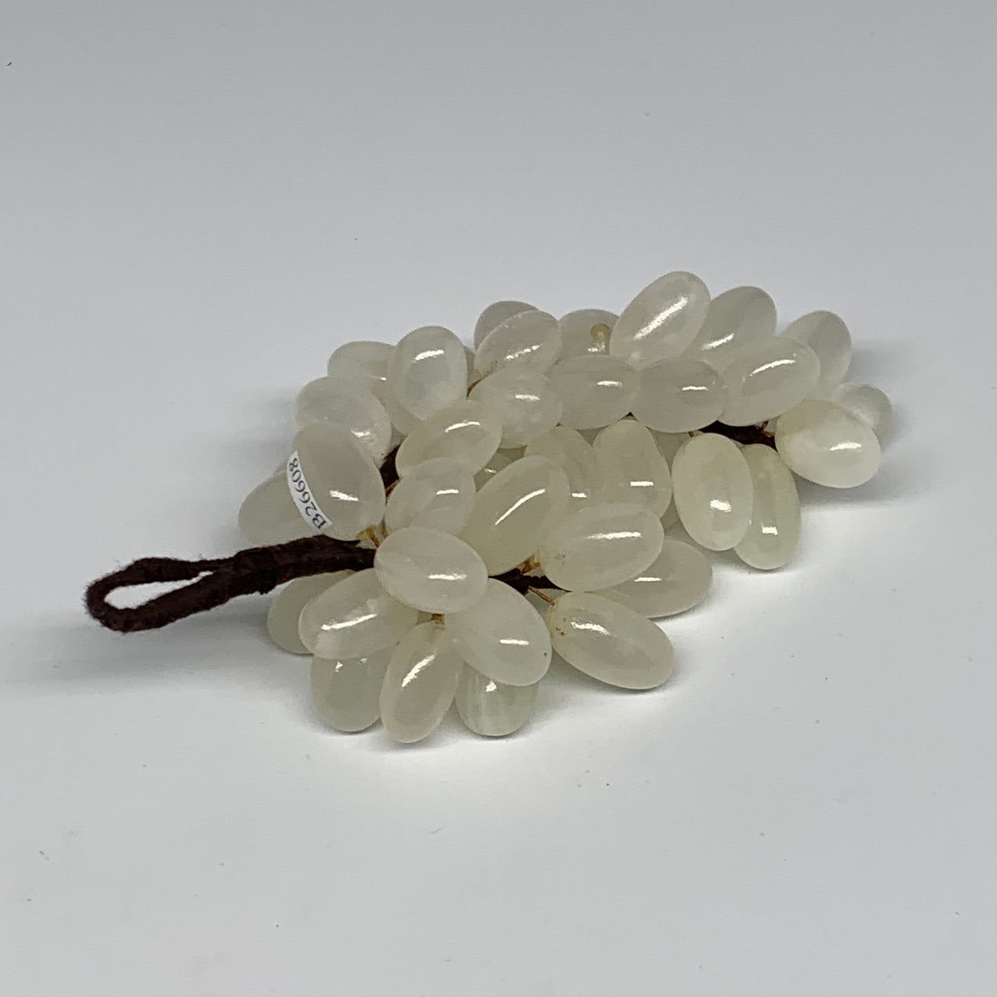 325.4g, 6"x3.2" White Onyx Grape Bunch Stone Marble Decor @Afghanistan,B26608
