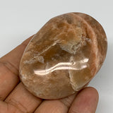 80.8g,2.4"x1.8"x0.9", Peach Moonstone Palm-Stone Polished Reiki Crystal, B15462