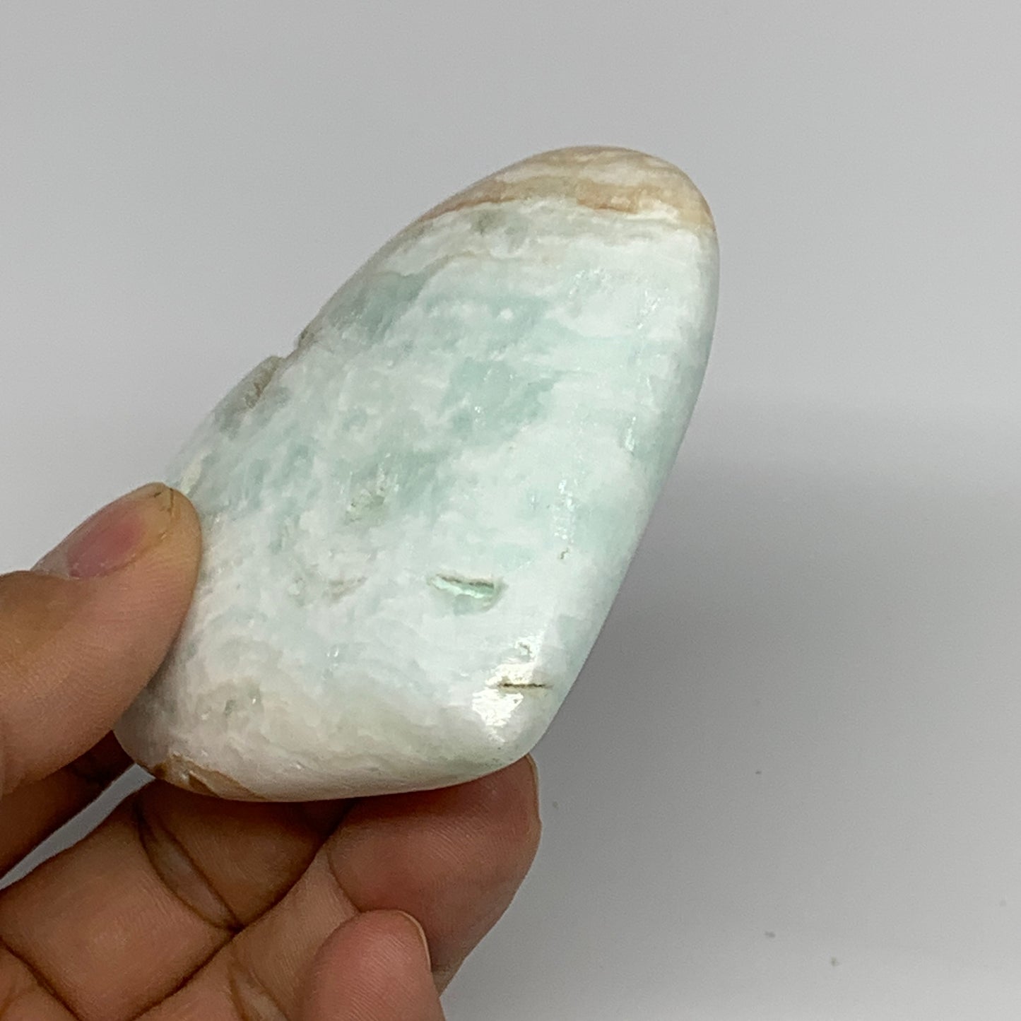 125.5g, 2.4"x2.9"x0.8" Caribbean Calcite Heart Gemstones @Afghanistan,B26222