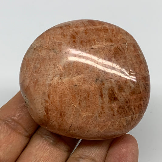 112.4g,2.2"x2"x1", Peach Moonstone Palm-Stone Polished Reiki Crystal, B15468