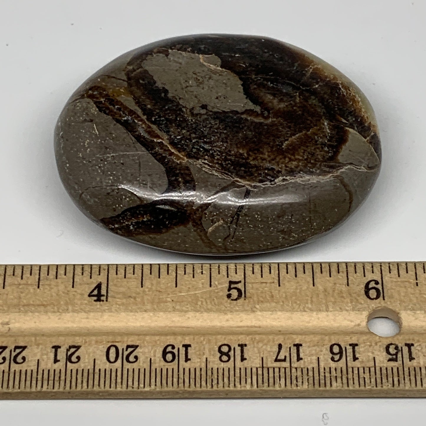 107.6g,2.5"x1.9"x0.9" Septarian Nodule Palm-Stone Polished Reiki Madagascar,B513