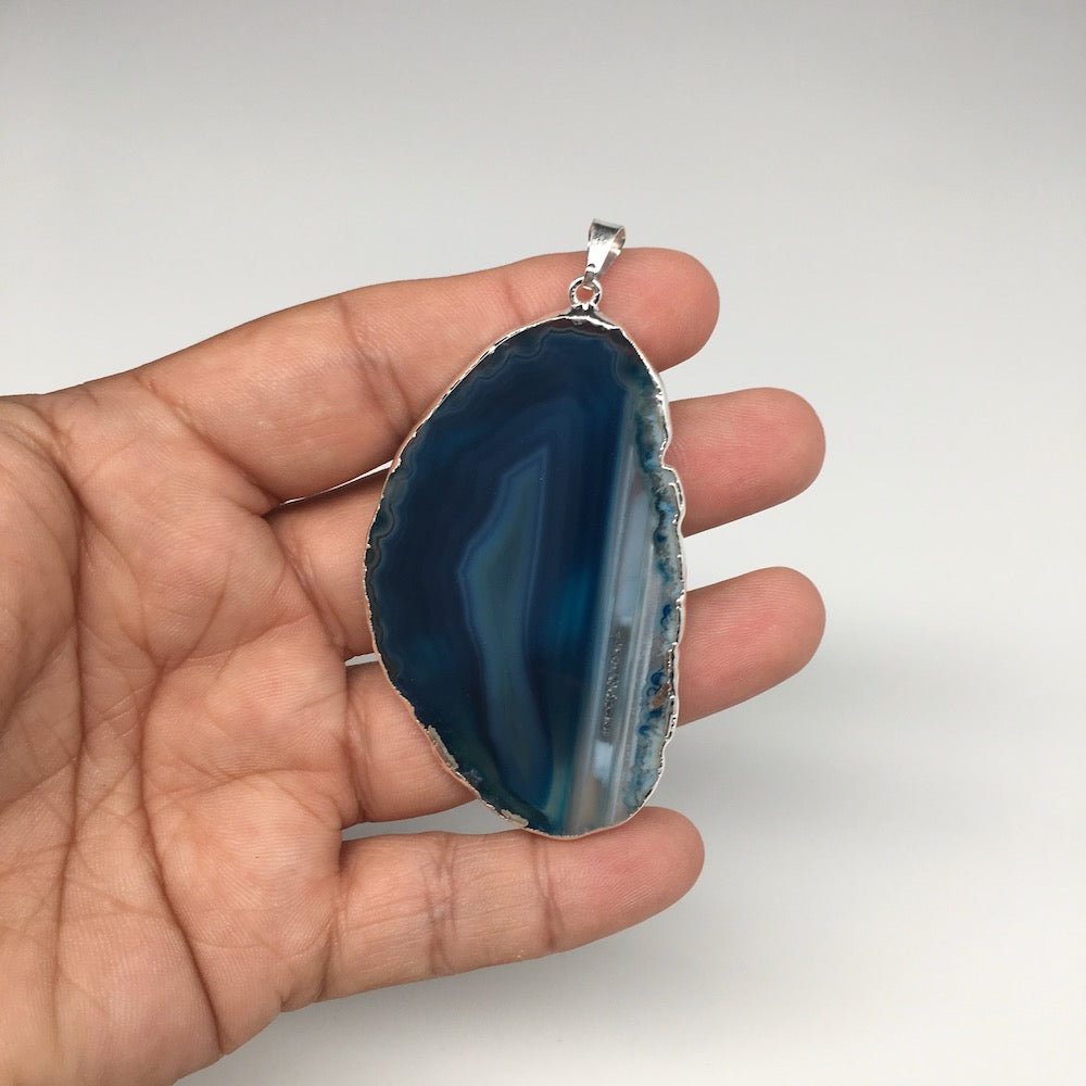 85cts, 2.9"x1.5" Blue Agate Druzy Geode Pendant Silver Plated @Brazil, Bp1284 - watangem.com