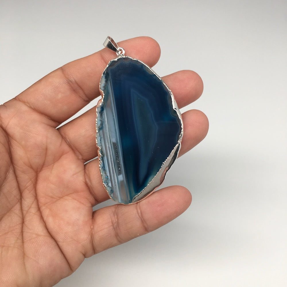 85cts, 2.9"x1.5" Blue Agate Druzy Geode Pendant Silver Plated @Brazil, Bp1284 - watangem.com