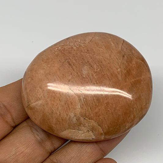 79.4g,2.2"x1.9"x0.8", Peach Moonstone Palm-Stone Polished Reiki Crystal, B15486